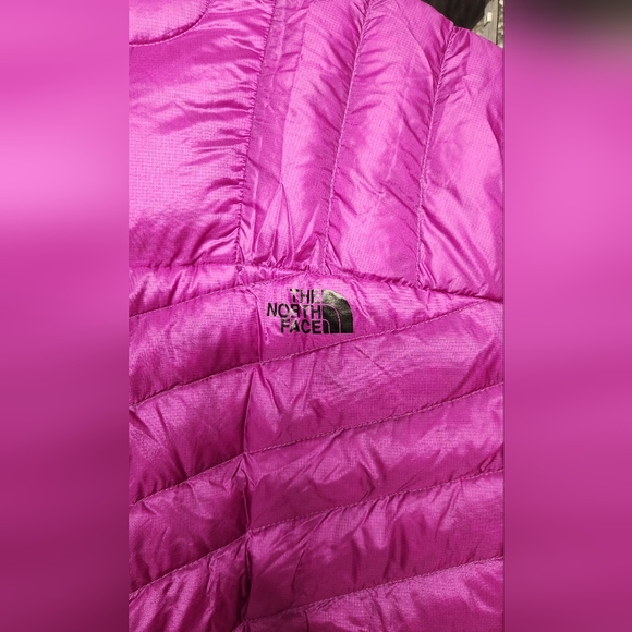 The North Face Lightweight Vest - Picture 5 of 9